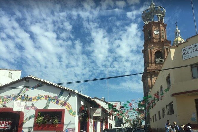 1 to 6 Passengers Vallarta Private City Tour - The Old Town Portion: Cobblestones, Slow Streets, and Local Flavor