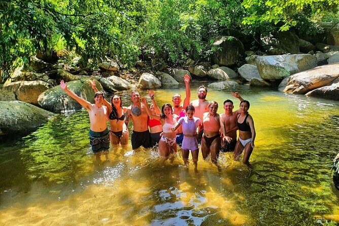 4-Hour Jungle Hike and Waterfall Swim - Going Higher: More Waterfalls and the Final Bay View