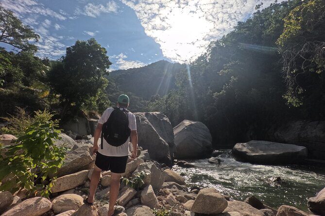 Adventure route: Hike to Cascada Escondida - Where the day starts in Zona Romántica (and how the flow works)