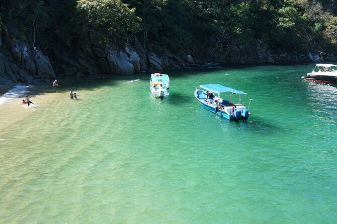 All-inclusive Colomitos cruise and Animas beach snorkeling - Los Arcos de Mismaloya Photos Without Leaving Your Seat