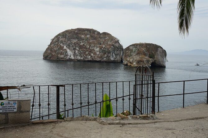 All Vallarta and tequila factory and waterfall - El Eden waterfall: swim time, a restaurant on your dime, and a movie clue