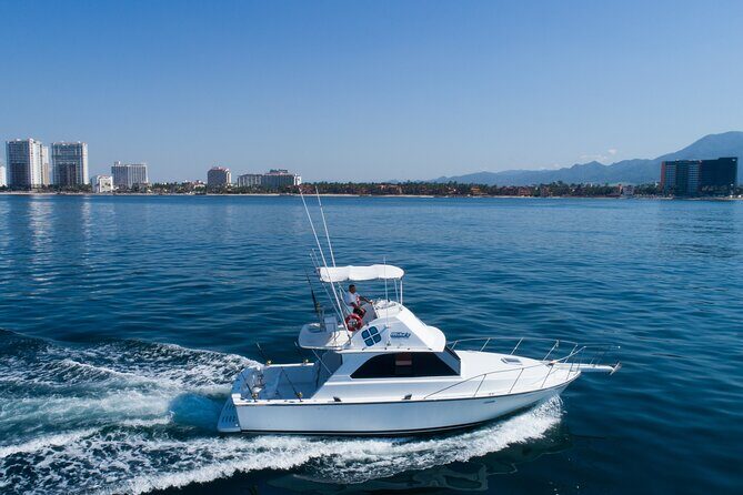 Bertram 38' Convertible Boat in Puerto & Nuevo Vallarta - Practical Tips: What to Wear and What to Bring
