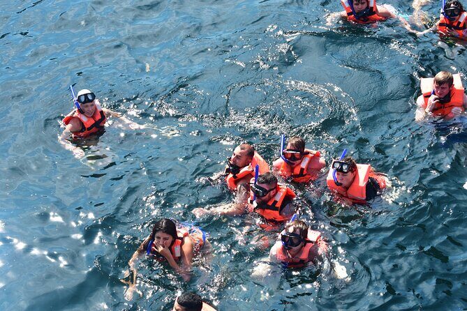 Catamaran Tour to the Arches, Playa las Animas, Snorkeling and more - Kayaking and Paddle: What You’ll Want to Know Before You Go
