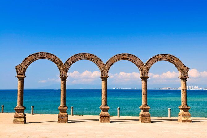 City Tour Puerto Vallarta - Churches, Tequila Test and more - Guides and the real feel of the day: where quality shows up