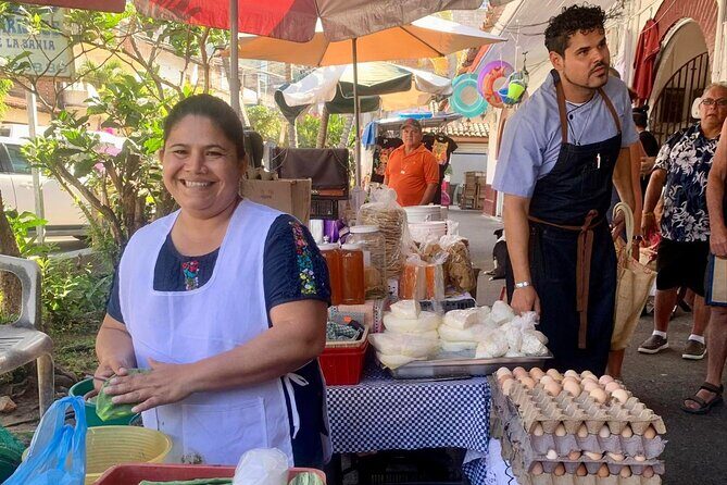Cook Like a Local: Vallarta Market & Cooking Experience - Meeting at Gaby’s and meeting Chef Julio’s team