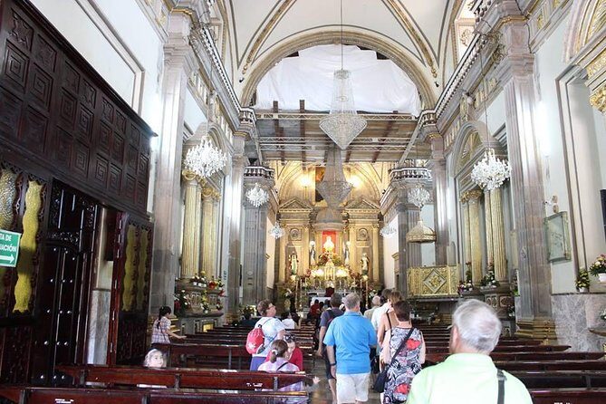 Day Trip to Mascota and Talpa de Allende from Puerto Vallarta - Guide Experience: Bilingual Storytelling That Keeps the Day Moving