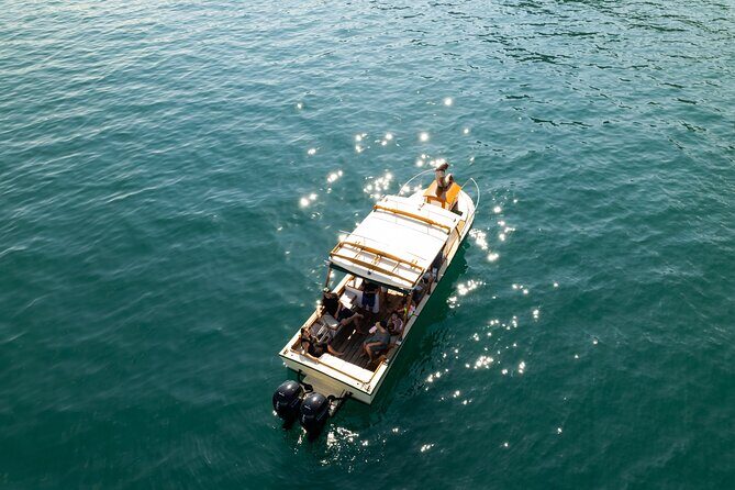 Explore Banderas Bay: Exclusive Boat Journies - The Route: Los Arcos de Mismaloya and Puerto Vallarta in One Morning