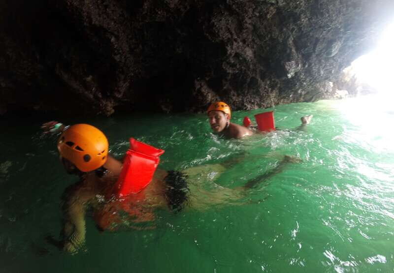 From Puerto Vallarta: Marieta Islands Snorkeling Trip - What to bring (and what not to bring) for a smoother day