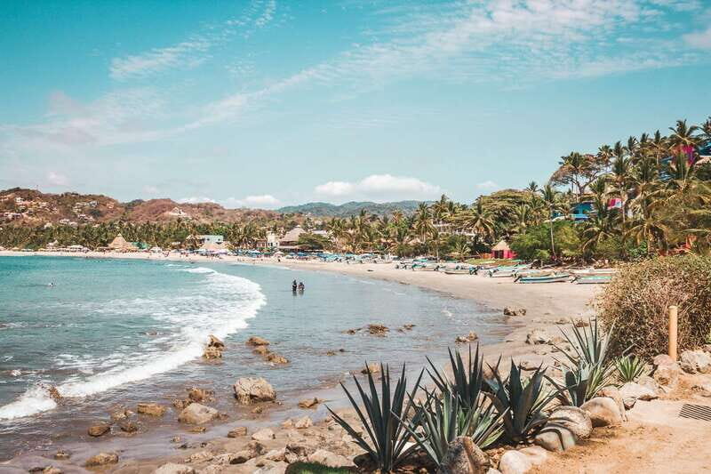 From Puerto Vallarta: San Pancho and Sayulita - From Puerto Vallarta to San Pancho: Huichol Crafts and Beach Views