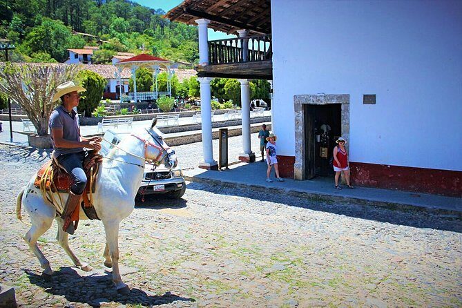 Full-Day San Sebastian del Oeste Tour from Puerto Vallarta - Shopping stops in the middle of the culture day