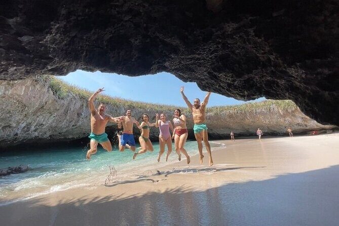 Guaranteed Hidden Beach • Private Tour • Punta Mita - Meeting points and timing: where you start and where you end