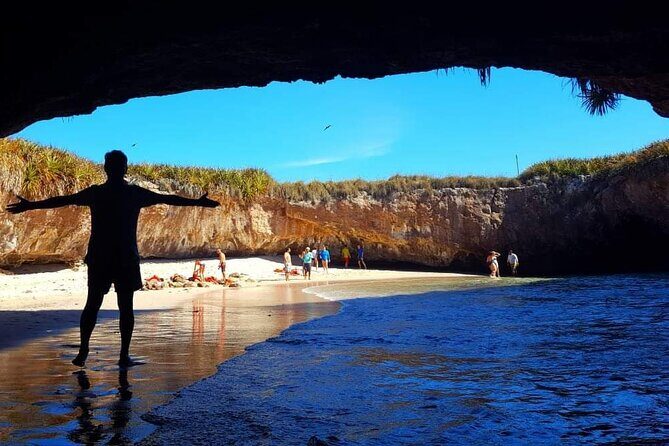 Guaranteed Hidden Beach • Small Group Tour • Punta Mita - The Hidden Beach swim: what it’s like and how to prepare