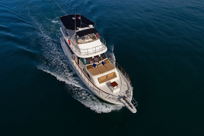 Hatteras 58-61' Luxury Yacht in Puerto Vallarta & Nuevo Nayarit - Price and Value: $1,940 Per Group (Up to 15)