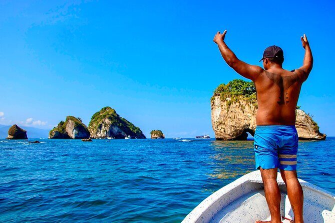 Los Arcos 5 islands Snorkeling Cliff Jumping and Hidden Beach - Starting Point in Puerto Vallarta: Zona Romántica to Mismaloya
