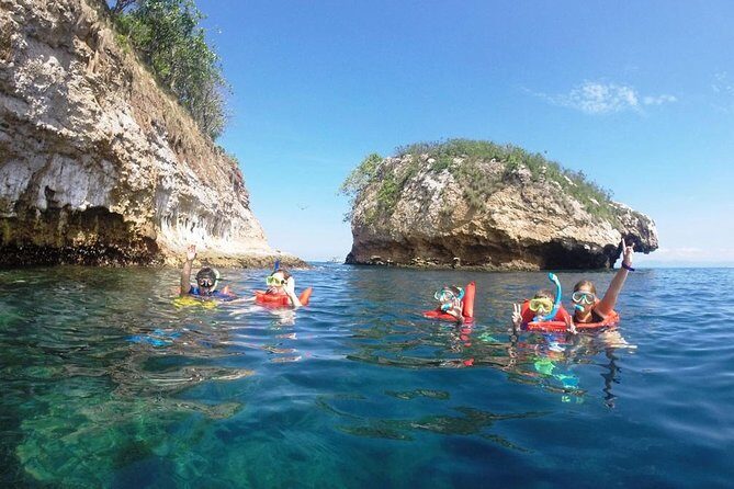 Los Arcos, Animas and Quimixto Snorkel Cruise in Puerto Vallarta All Inclusive - Catamaran comfort, breakfast, and an open bar on the clock