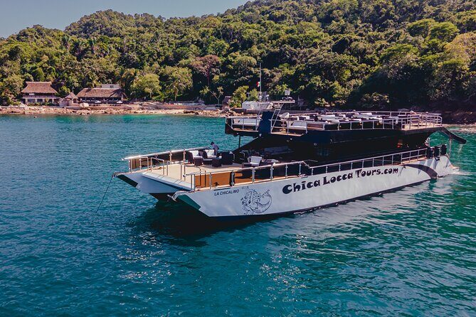 Luxury Mega Yacht 100' Limousine of the Sea 2: Puerto Vallarta - Key Things That Make This Yacht Day Worth It