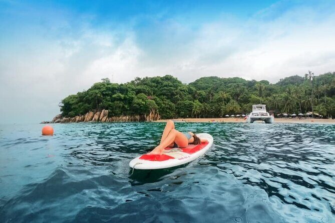 Luxury Yacht & Snorkel with All inclusive Open bar and lunch - Extra Water Toys: Paddleboards and Banana Boat Vibes