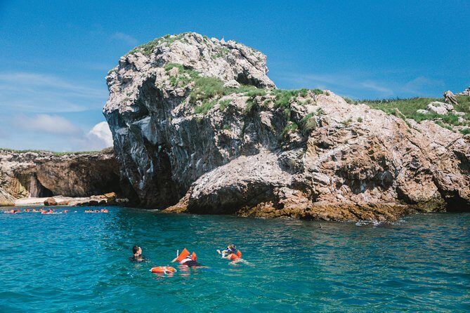 Marietas Islands snorkeling & Hidden beach (w/ restrictions) - Lunch and the in-between moments that make the day feel complete