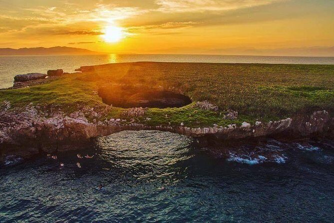 Marietas Islands with Guaranteed Entry to Playa Escondida - Swimming, Snorkeling, and Kayaking With the Gear Handled