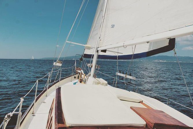 Marietas Sail, Snorkel and Beach - Food, drinks, and the crew you’ll remember
