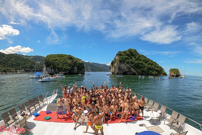 Mega Yacht Limousine of the Sea 1: Puerto Vallarta - The open bar: what is included, and why it matters on a boat