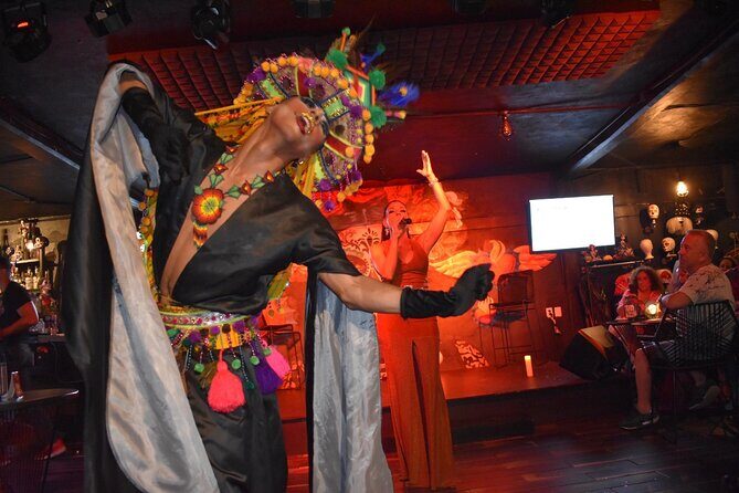 Mezcal vs. Tequila Cocktail Tasting in a Cantina - Entertainment and bar energy: why it feels more like a night out
