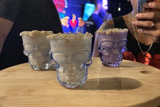 Mezcal vs. Tequila Cocktail Tasting in a Cantina - What the 17 tastings really do for your palate