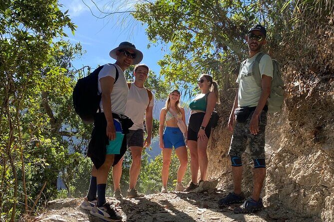 Mismaloya Waterfalls and Mountain Hike. Full-Day tour - What to bring for an 8-hour Sierra Madre hike