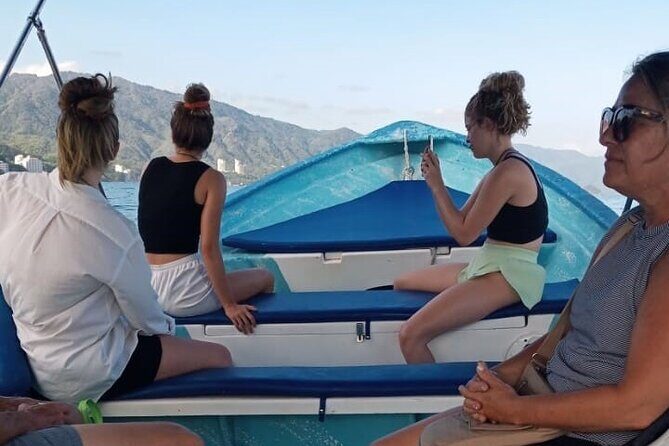 Private Boat Tour to Yelapa and Majahuitas Snorkel (up to 7 guests) - The full 5-hour route: from Los Arcos to Yelapa waterfall