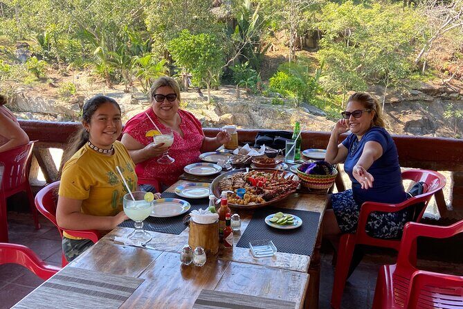 Private City Tour & Tequila Tasting - Tequila tastings at Ojo de Vidrio (El Nogalito) and Bastón del Rey
