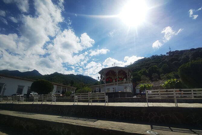 Private Experience to San Sebastián del Oeste - Chocolate, shops, and handmade silver you’ll actually want to carry home