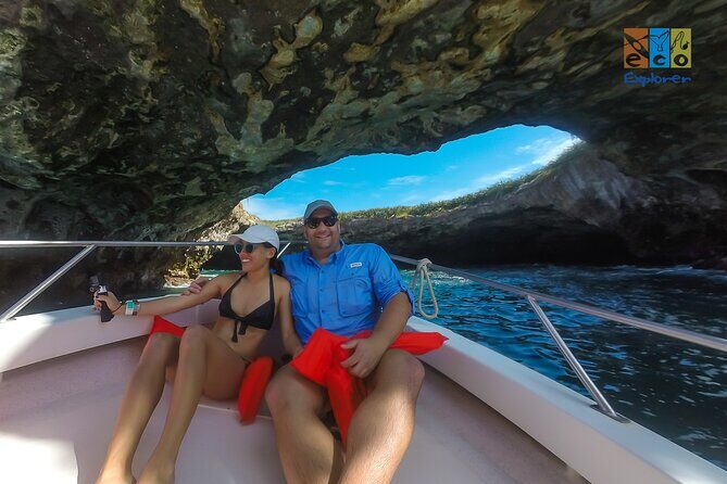 Private Marietas Snorkeling Tour – Hidden Beach Access Guaranteed - Time Inside Hidden Beach: Photos, Serenity, and 20–25 Minutes Means Focus