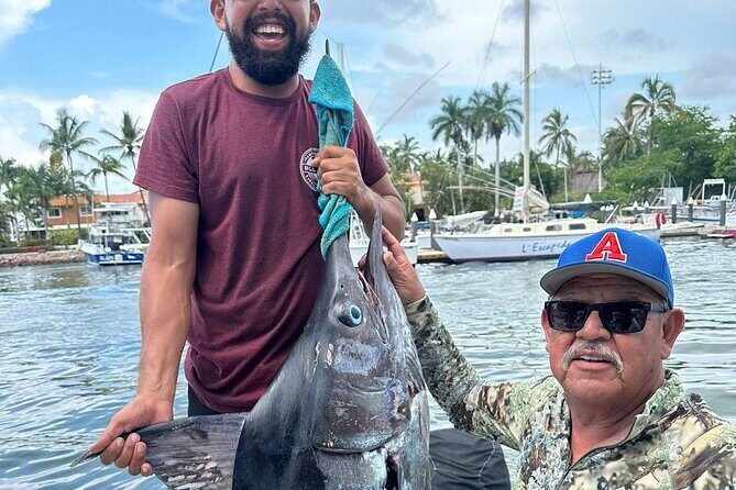 Private Sport Fishing Activity in Puerto Vallarta - Meeting point reality: Los Peines 332 and the port-fee stop