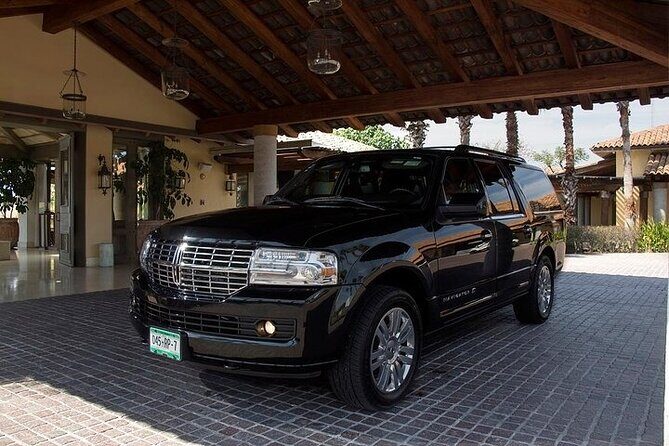 Private transfer round trip Puerto Vallarta Airport To Hotel In Luxury Vehicle - How the PVR-to-Hotel Pickup Really Works