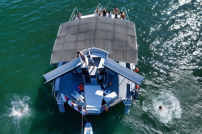Private Yacht Charter ChicaFUN 4 All Inclusive - Private Charter Power: You Pick the Route, Not Just the Package