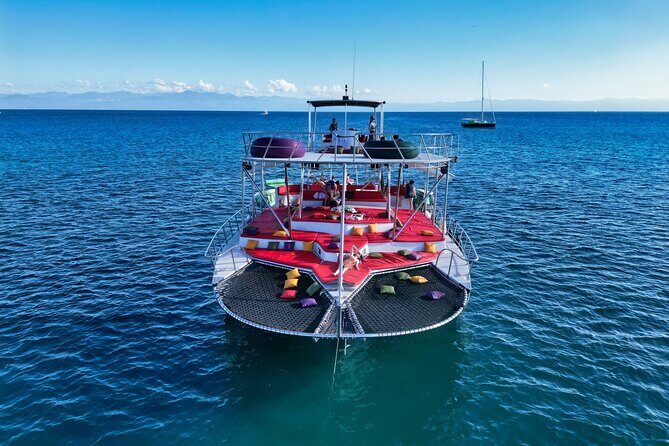 Private Yacht Charter on ChicaFun 1 Waterslides all inclusive - Remote beach access: boat-only time or a 1.5-hour hike from Boca de Tomatlán