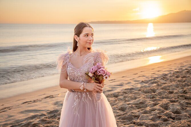 Professional photographer - Puerto Vallarta - Nuevo Vallarta, photo session - Stop 1: Nuevo Nayarit Beach for classic beach portraits