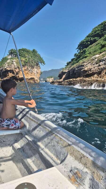 Puerto Vallarta: 3-Hour Whale Watching and Snorkeling - Finding humpbacks: what you should look for and where your best moments come from