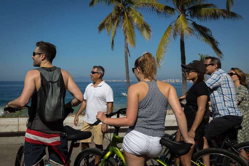 Puerto Vallarta: Bikes and Bites Tour - Pace, Comfort, and the Cobblestone Reality Check