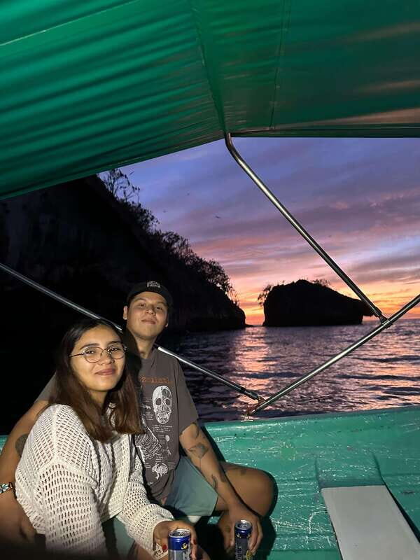 Puerto Vallarta: Bioluminescence in Los Arcos Marine Park - The 90-minute guided boat ride: birds, plants, and why the water shines