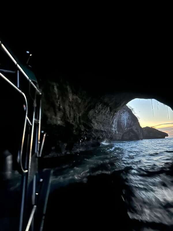 Puerto Vallarta: Bioluminescence in Los Arcos Marine Park - From Margaritagrill to the boat: how the 2.5 hours actually run
