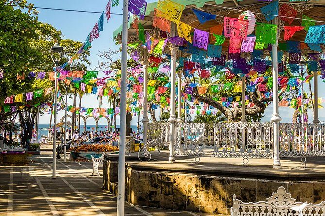 Puerto Vallarta City Tour - Lunch and the restaurant stop: good food, mixed expectations