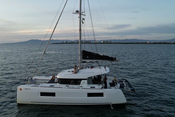 Puerto Vallarta: Coast & Fun 4h All Inclusive on 40' Lagoon - Timing: Morning or Afternoon, Plus a Real 4-Hour Block