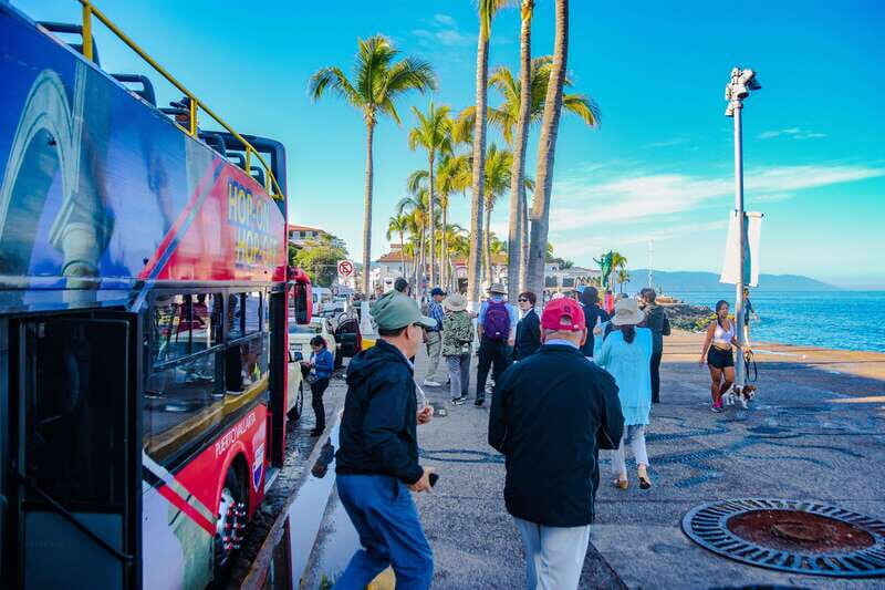 Puerto Vallarta: Hop-On-Hop-Off City Bus Tour - Stops are for photos, but not every stop is for long walks