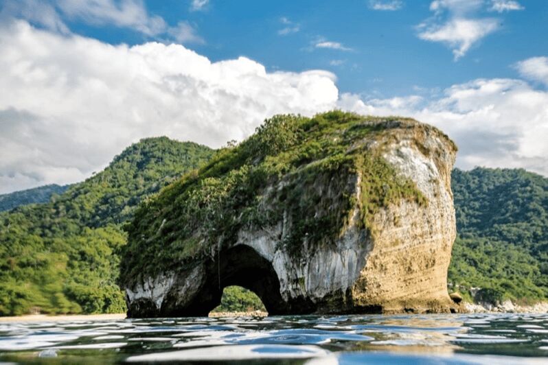 Puerto Vallarta: Los Arcos, Ánimas, and Quimixto Boat Tour - Key things to know before you go
