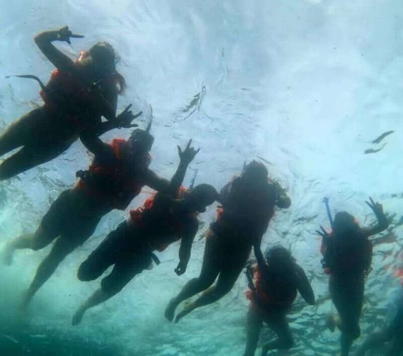 Puerto Vallarta: Los Arcos Islands Boat Tour and Snorkeling - Who should book Los Arcos, and who might not love it