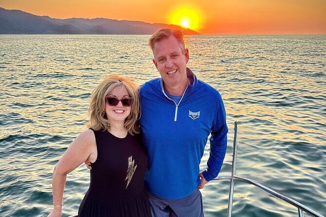 Puerto Vallarta: Luxury Yacht Sunset Cruise with Premium Open Bar - Luxury Yacht Sunset Cruise on Bay of Banderas: What You’re Really Buying