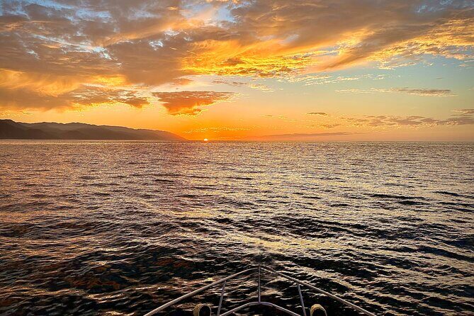 Puerto Vallarta: Luxury Yacht Sunset Cruise with Premium Open Bar - Price and Value: Is $139.99 Worth It?