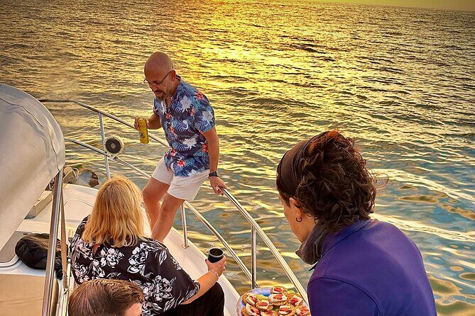 Puerto Vallarta: Luxury Yacht Sunset Cruise with Premium Open Bar - Who Should Book This Yacht Sunset Cruise