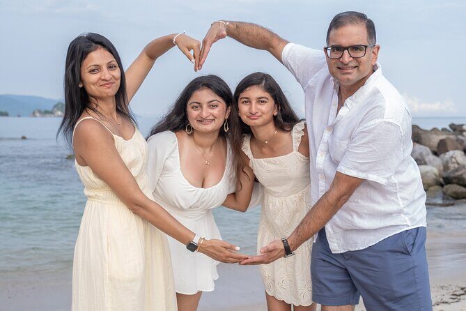 Puerto Vallarta Photoshoot with Professional Photographer - Price and what $214 per group really buys you
